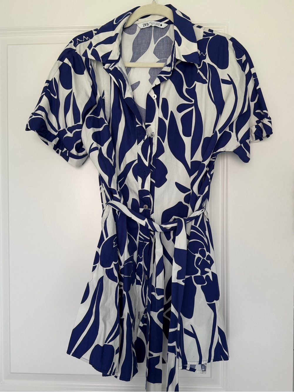 Zara White and Blue Floral Button-Down Shirt Dress